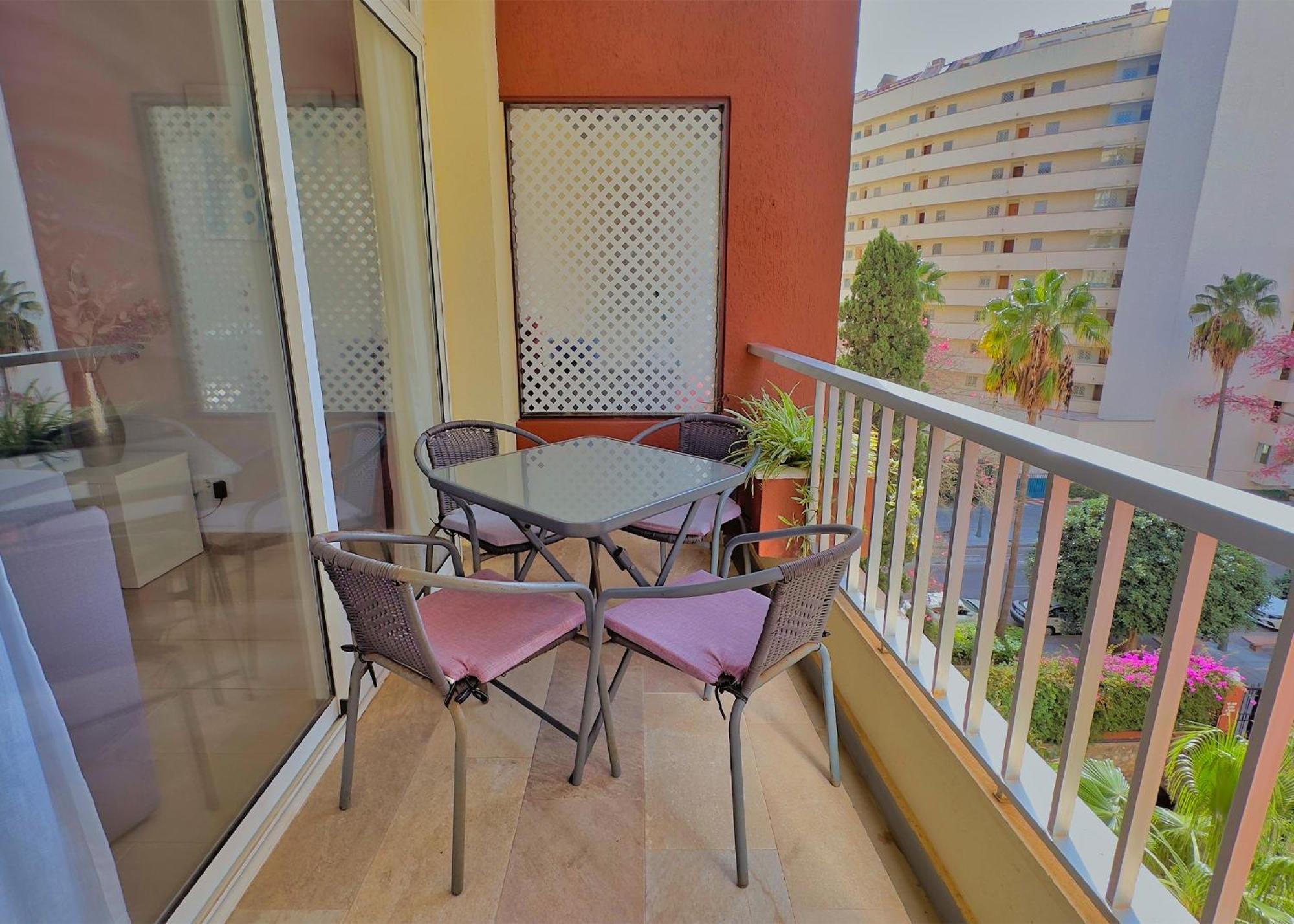 Modern Renovated One Bed In Edificio Apolo Center Apartment Marbella